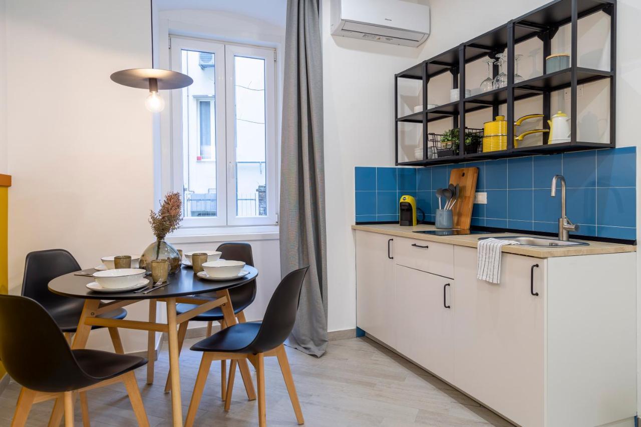 Stylish Apartment With An Arty Touch Fast Wifi Trieszt Kültér fotó